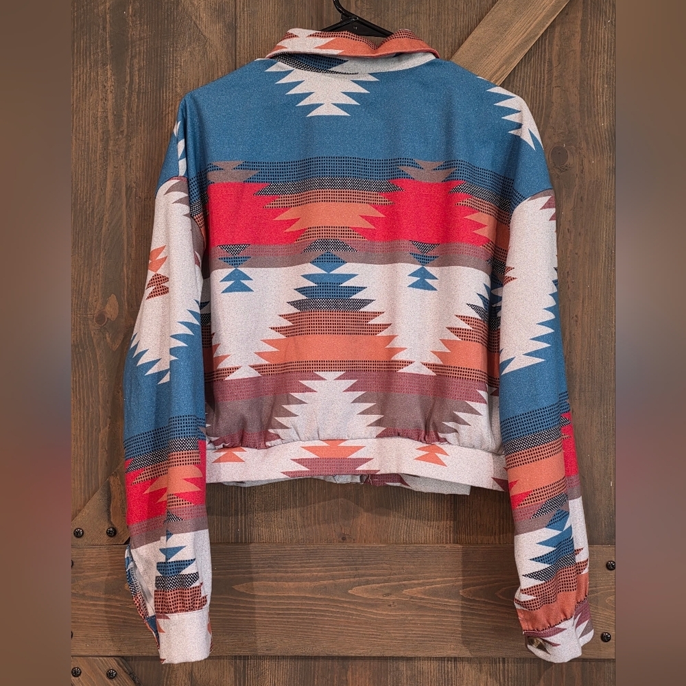 SHEIN Aztec Cropped Jacket NWOT Size Large - Picture 4 of 4